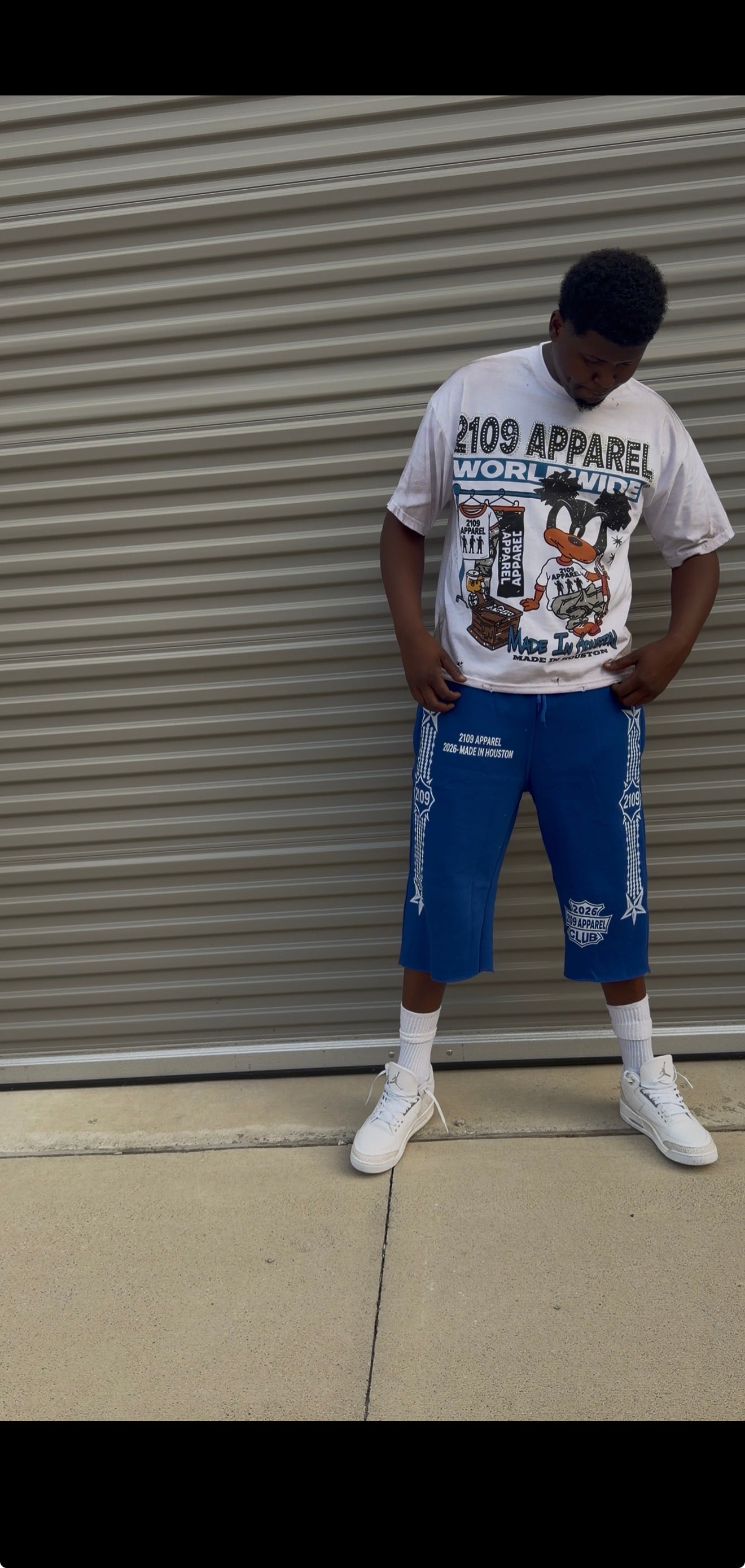 Blue vintage sets